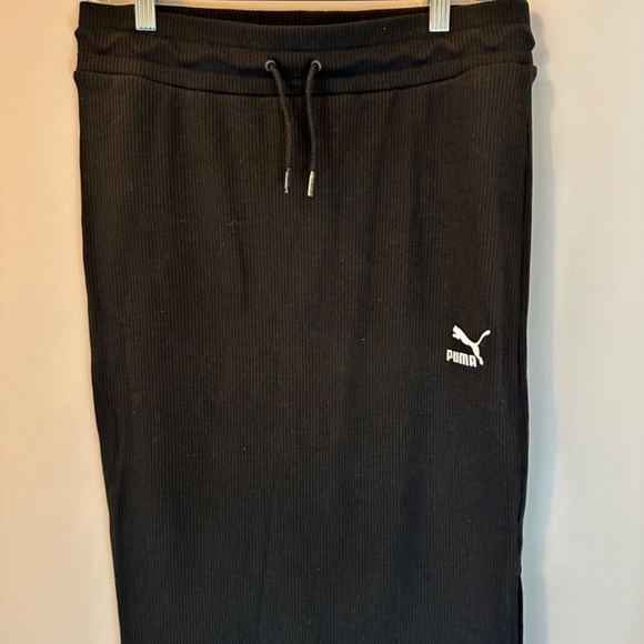 Puma Women’s A-Line Ribbed Skirt – Black – Size L – New Without Tags - Picture 2 of 5